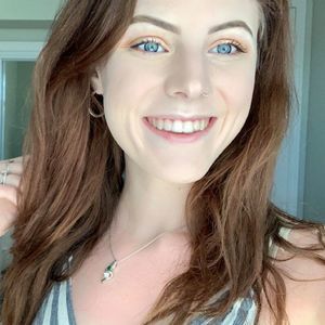 Meet your Posher, Allie